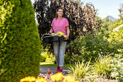 Karcher  LMO 2-18 EU, akkumulátoros fűnyíró