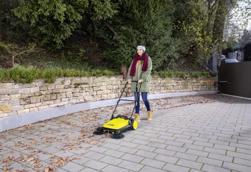 Karcher  S 4 Twin 2in1 kézi seprőgép