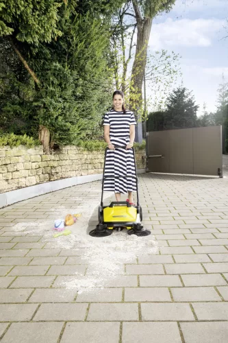 Karcher  S 4 Twin 2in1 kézi seprőgép