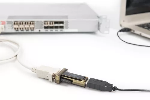 DIGITUS DA-70156 USB 2.0 Type-A soros átalakító