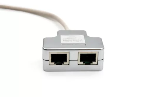 DIGITUS DN-93904 Cat.5e árnyékolt RJ45/RJ45 LAN-LAN lengő Y elosztó