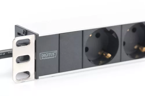 DIGITUS DN-95401 19" 1U PDU 8xCEE 7/3 schuko aljzat CEE7/7 csatlakozó 2m elosztósor