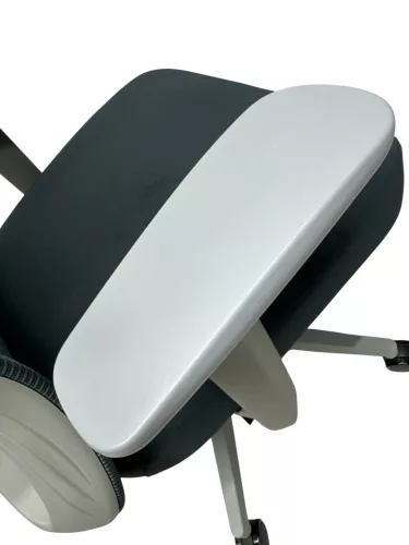 Aarven, Szürke, 3D kartámaszos, 2D fejtámaszos, deréktámaszos , Irodai szék / 2db/
