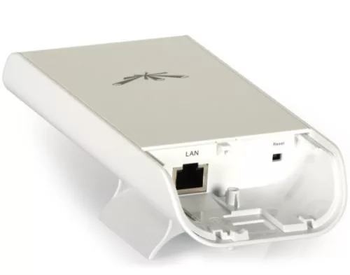 Ubiquiti LOCOM5 NanoStation Loco M5 5GHz AirMAX CPE 13dbi integrált antennával