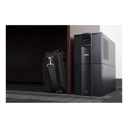 APC SMT3000IC Smart-UPS C 3000VA 2700W LCD 230V Smart Connect szünetmentes tápegység