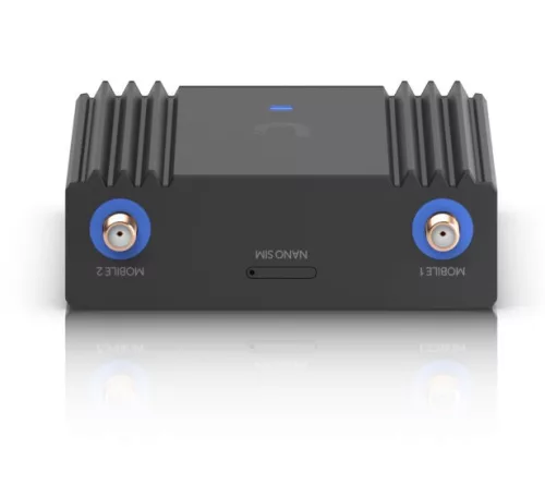 Ubiquiti UniFi UMR-Ultra 2x10/100 FE LAN 1xnanoSIM IoT 4G/LTE CAT4 beltéri Vezeték nélküli ipari router